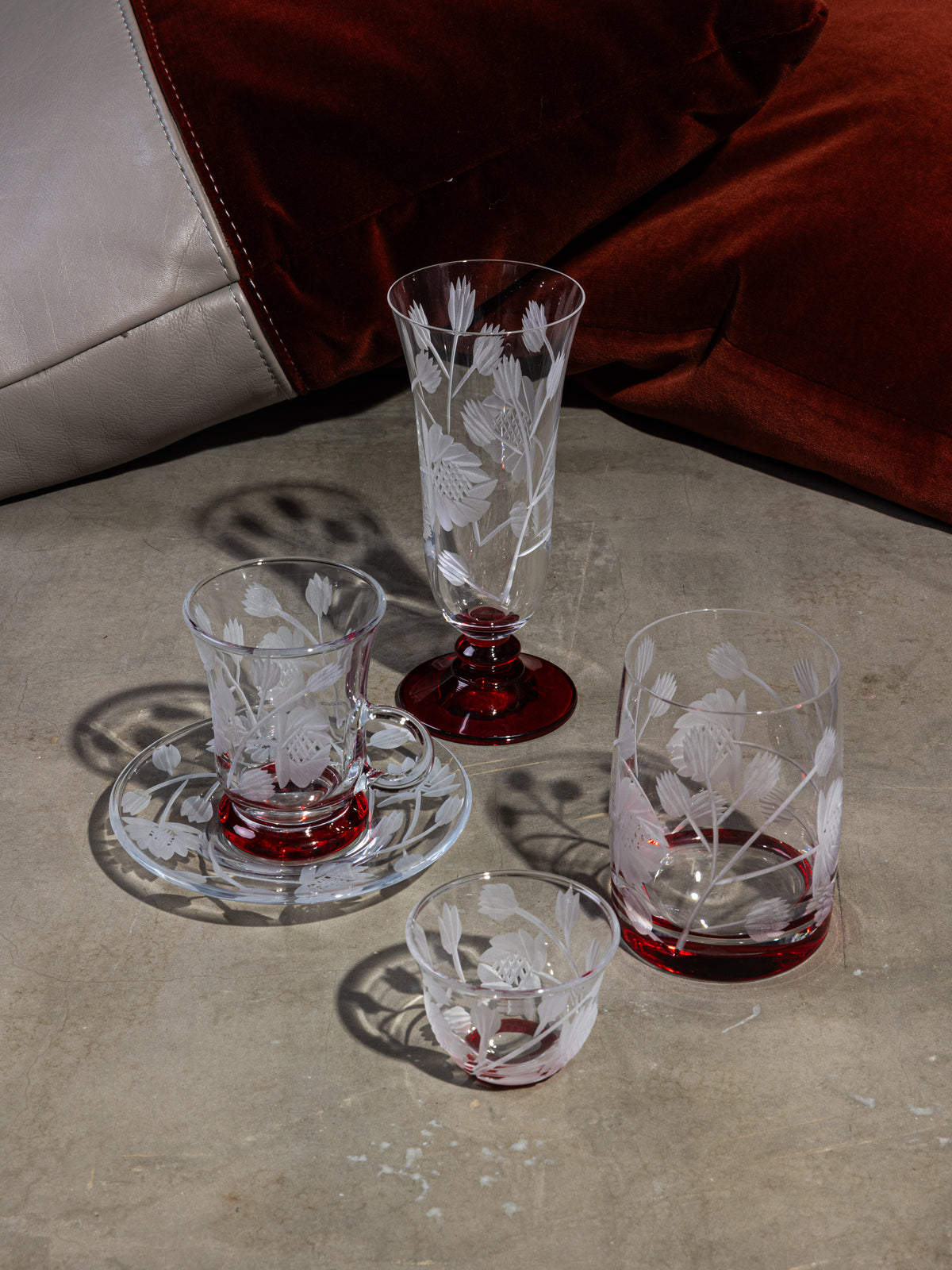 The Red Laurel l  | Juice Glasses Set