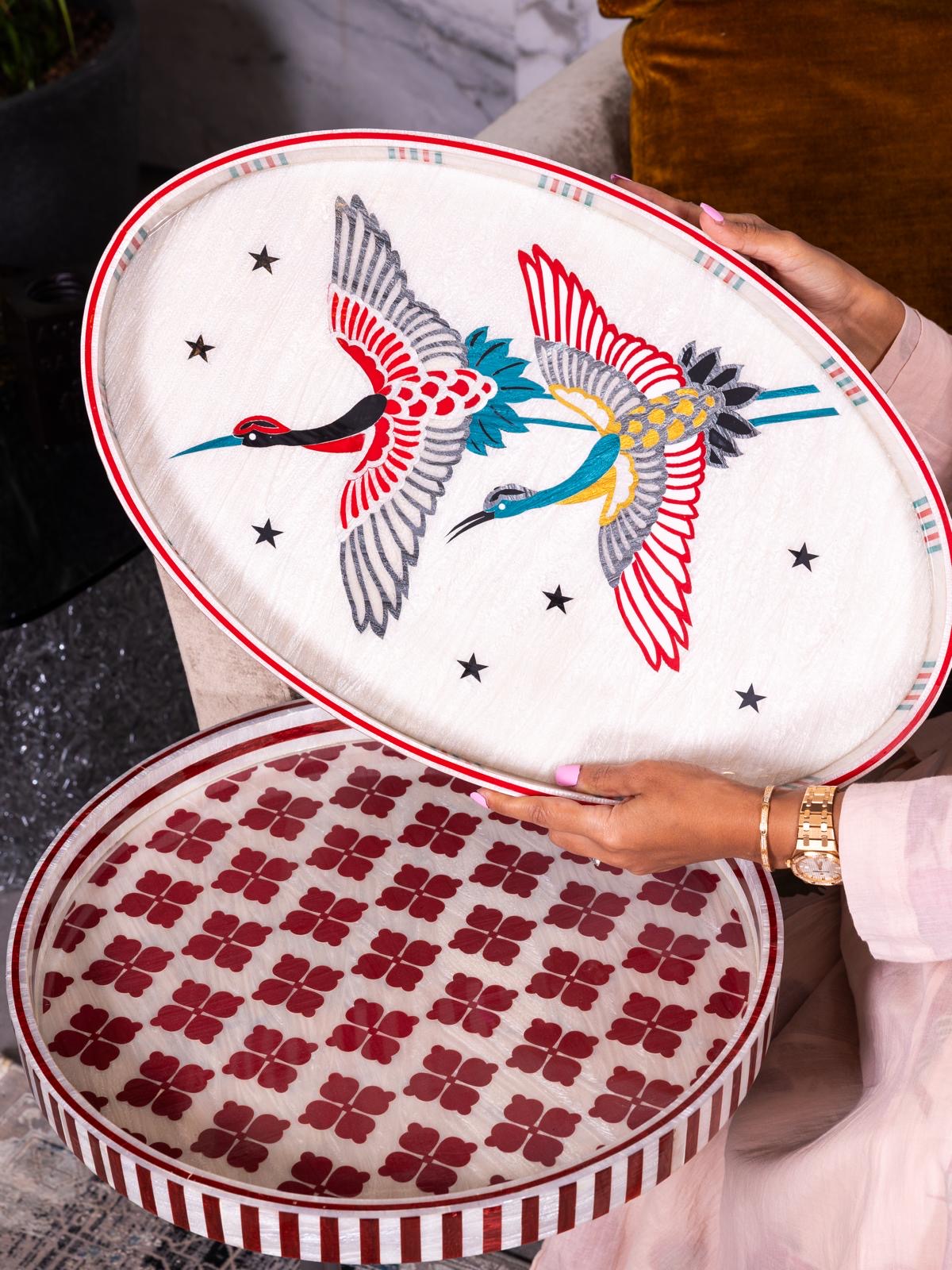 Burgundy Clover Round Tray
