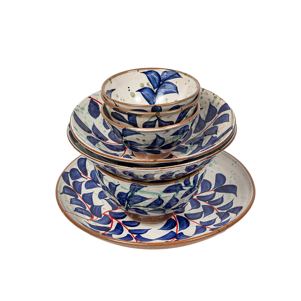 Azure Vine Plate Mid