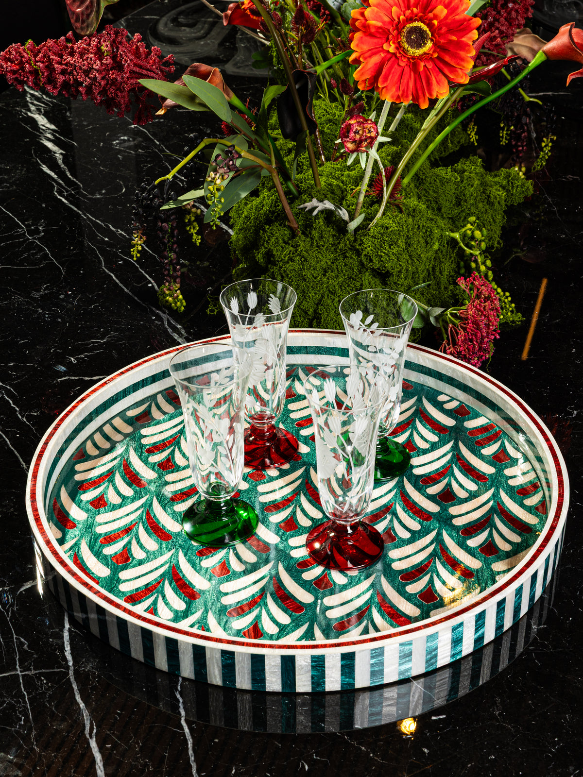 The Red Laurel l  | Juice Glasses Set