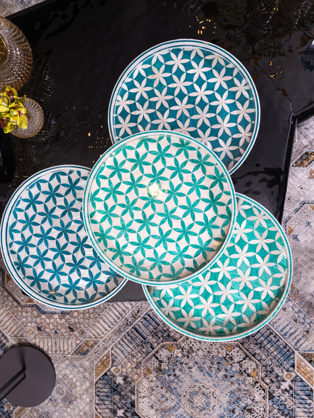 Bloom Round Turquoise Tray