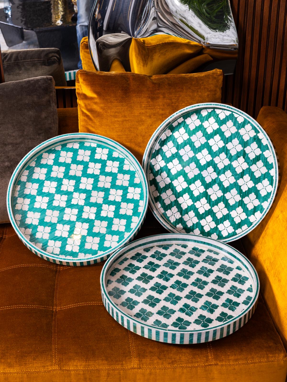 Clover Round Turquoise Tray