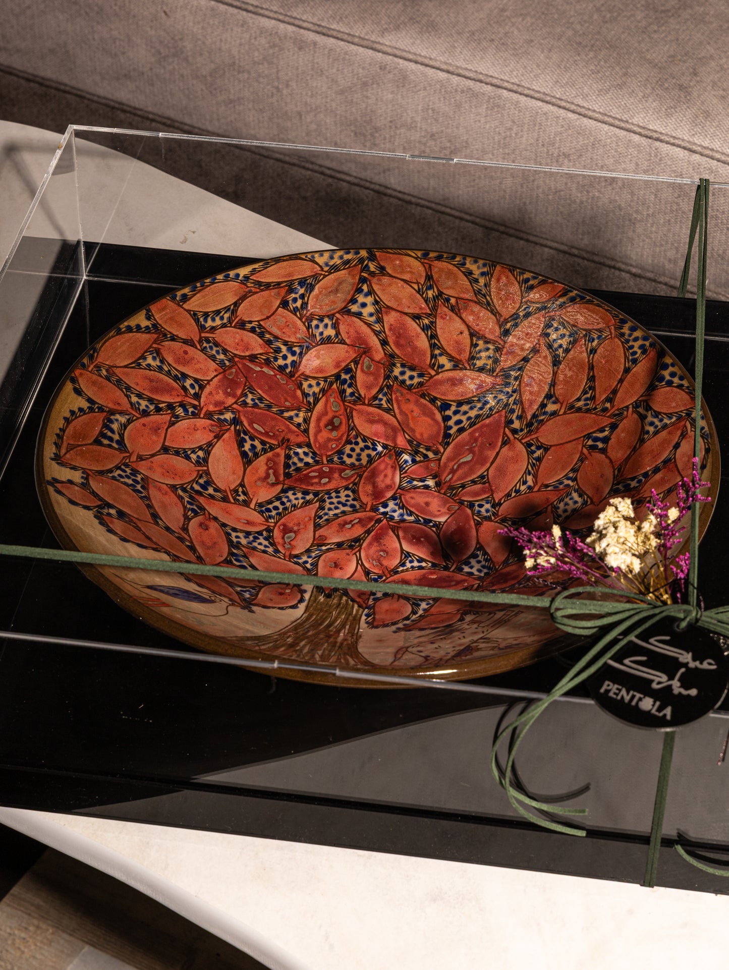 Scarlet Tree Plate (Gifts/Neqsa)